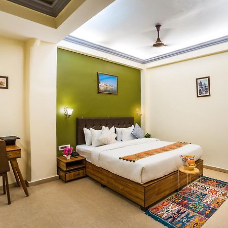 Tripli Hotels Silver Shine 바라나시 외부 사진
