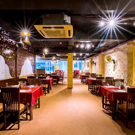Tripli Hotels Silver Shine 바라나시 외부 사진