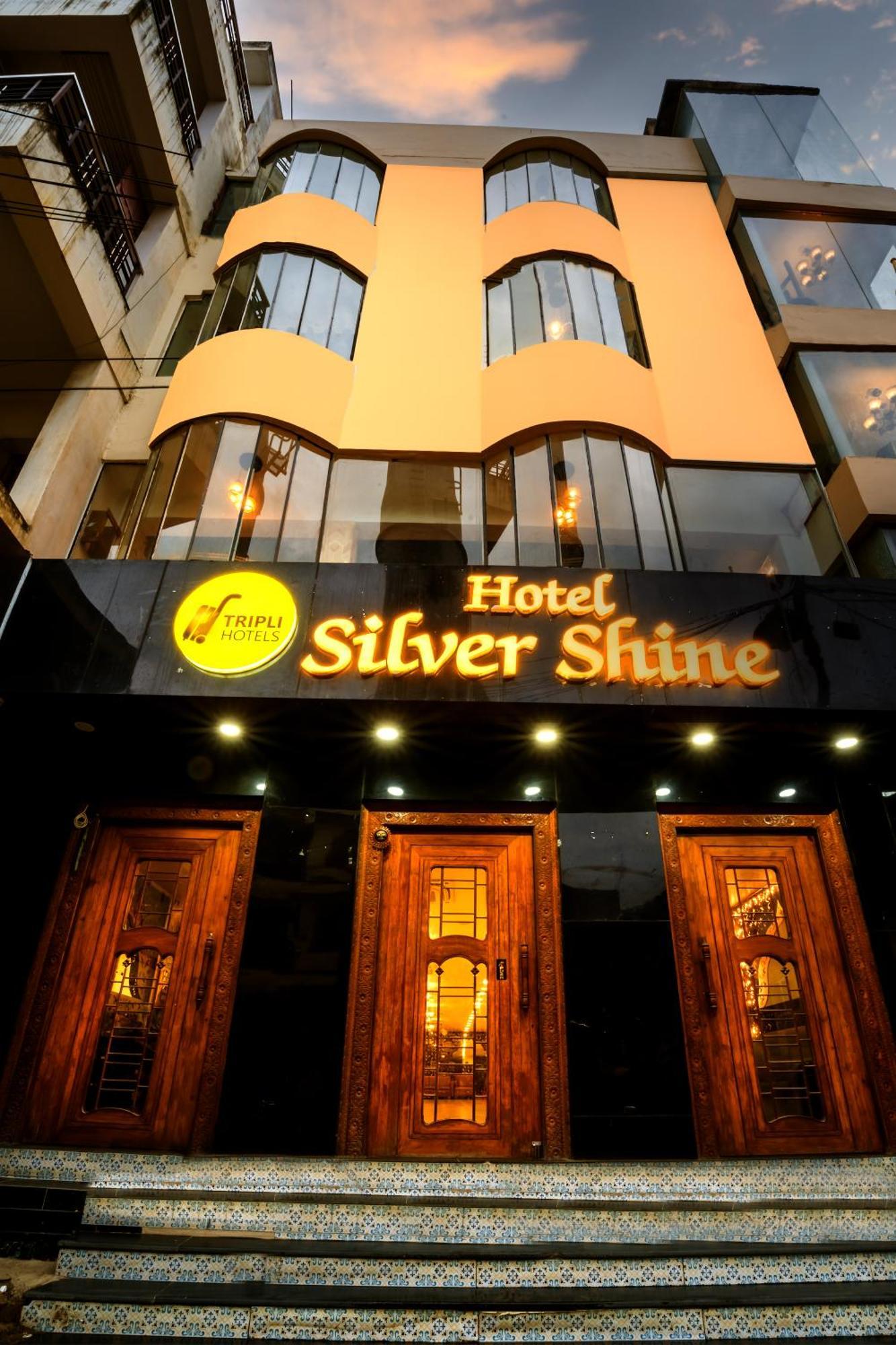 Tripli Hotels Silver Shine 바라나시 외부 사진